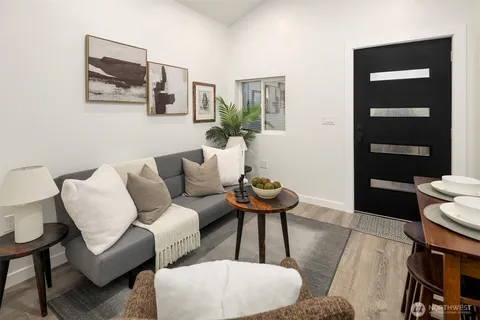 $1,149,000 | 3257 37th Avenue Southwest, Seattle, WA 98126