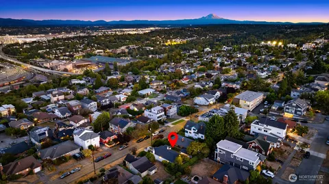 $1,149,000 | 3257 37th Avenue Southwest, Seattle, WA 98126