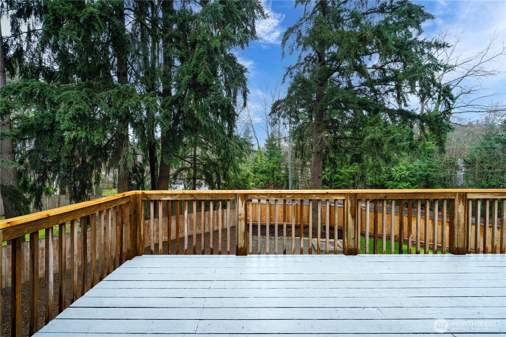 114 Southwest 313th Street Federal Way, WA 98023 - Photo 31 of 40 a terrace view