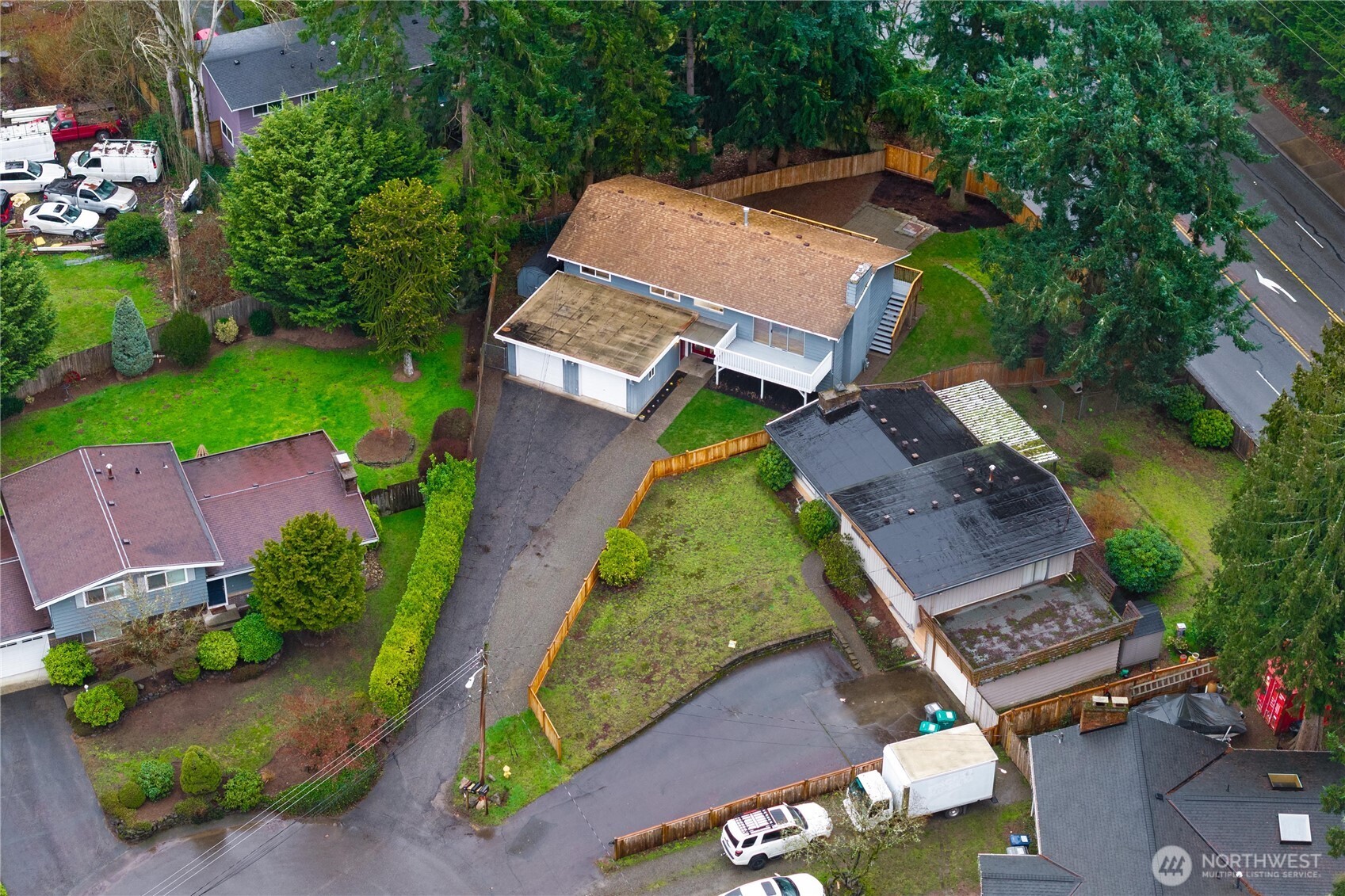 114 Southwest 313th Street Federal Way, WA 98023 - Photo 36 of 40 an aerial view of a house with a garden