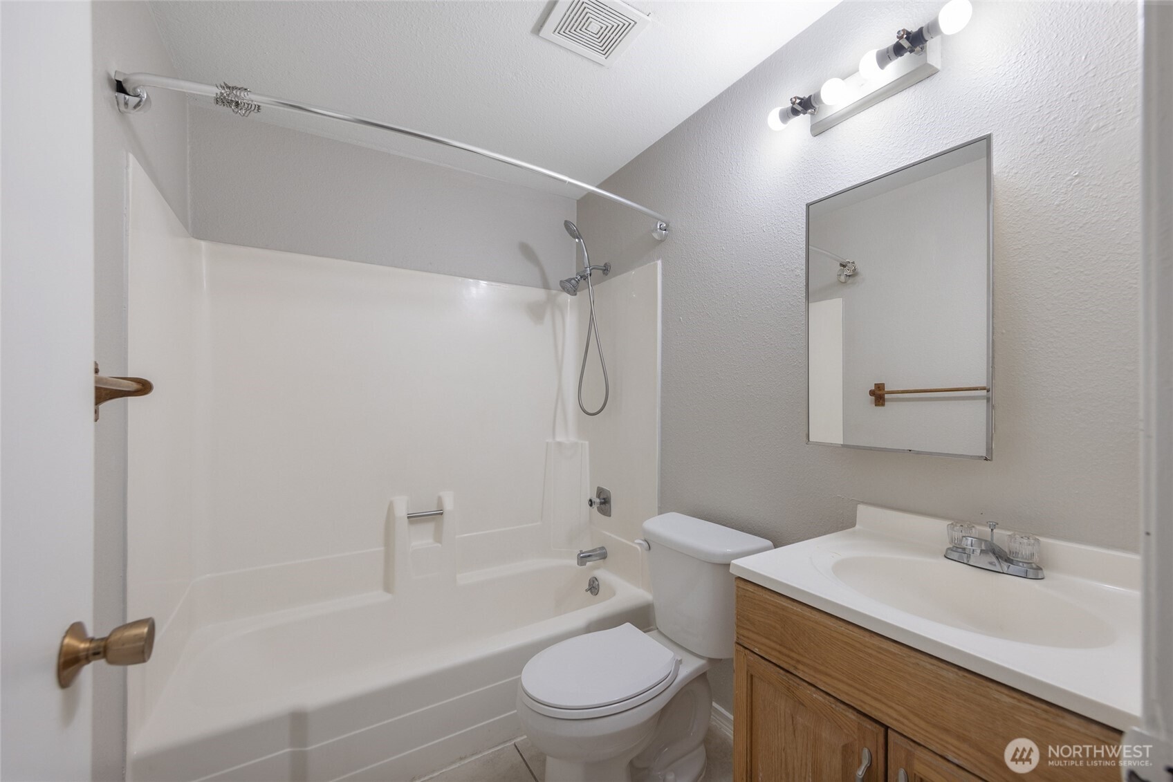 361 Earlington Avenue Southwest Renton, WA 98057 - Photo 27 of 30