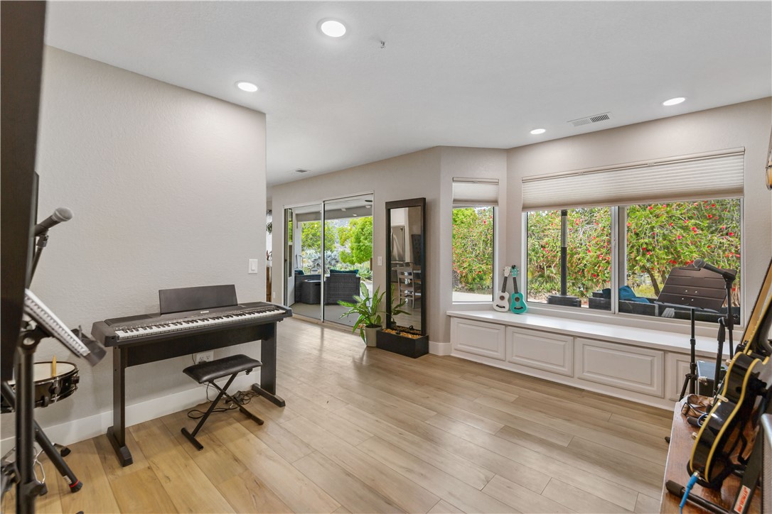 38064 De Luz Road Fallbrook, CA 92028 - Photo 23 of 73