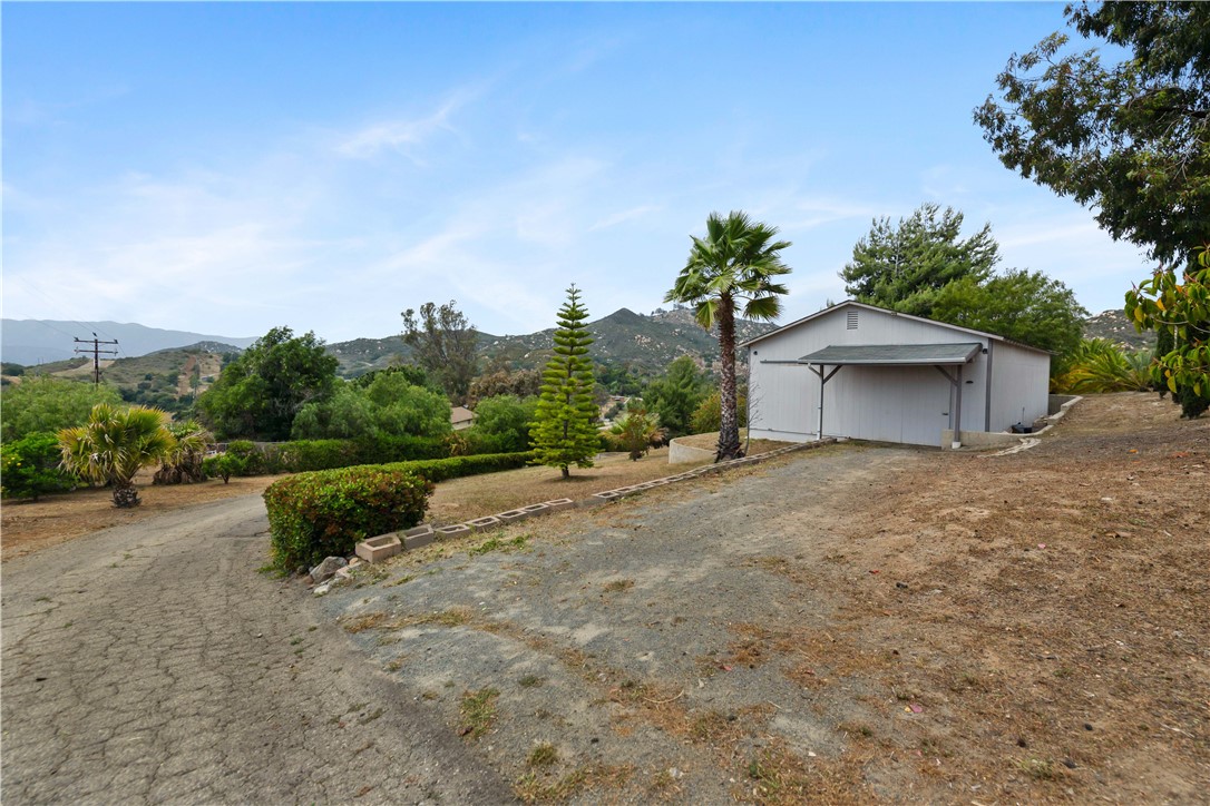 38064 De Luz Road Fallbrook, CA 92028 - Photo 3 of 73