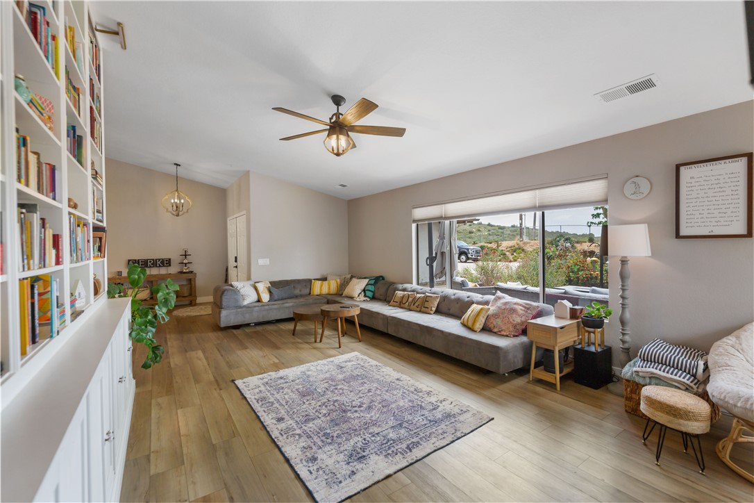 38064 De Luz Road Fallbrook, CA 92028 - Photo 5 of 73