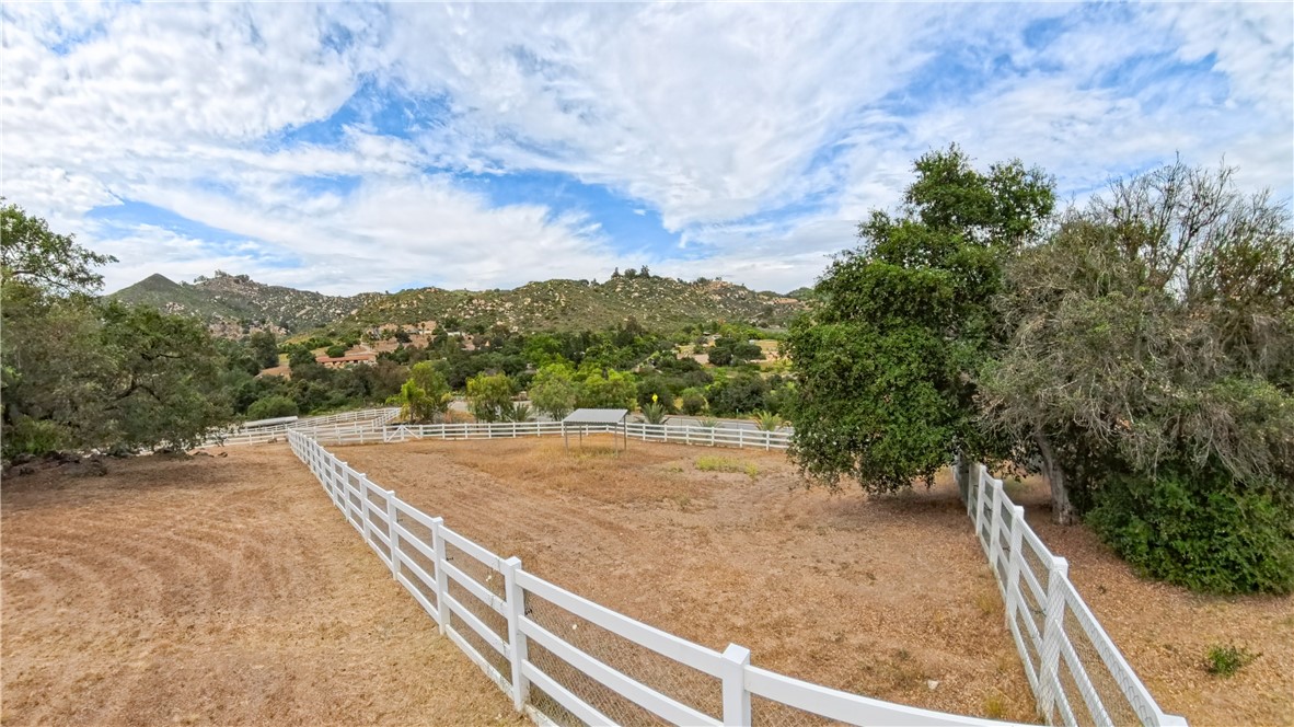 38064 De Luz Road Fallbrook, CA 92028 - Photo 66 of 73