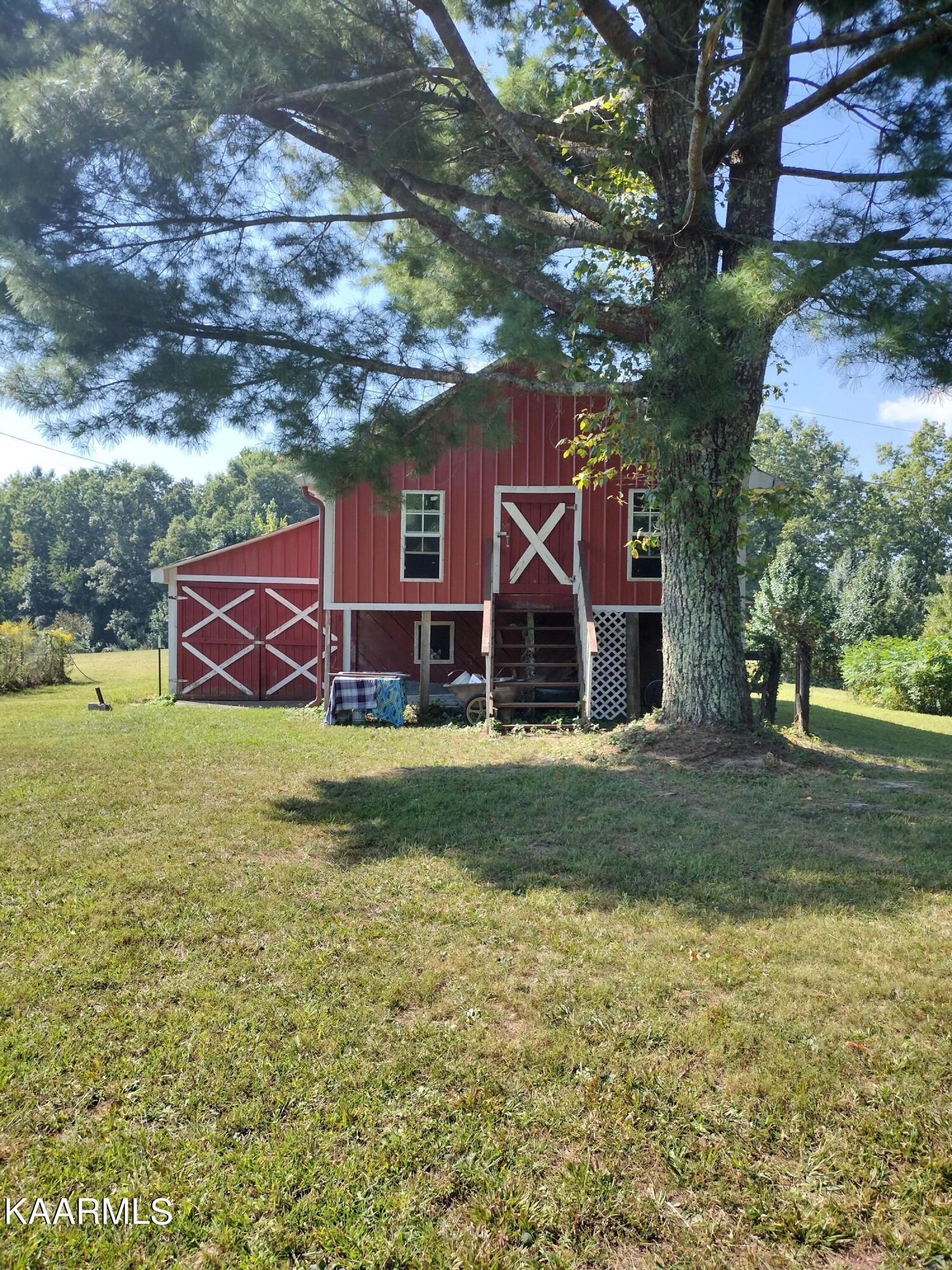 1937 Leatherwood Road Oneida, TN 37841 - Photo 11 of 60 IMG_20220920_113123313_HDR