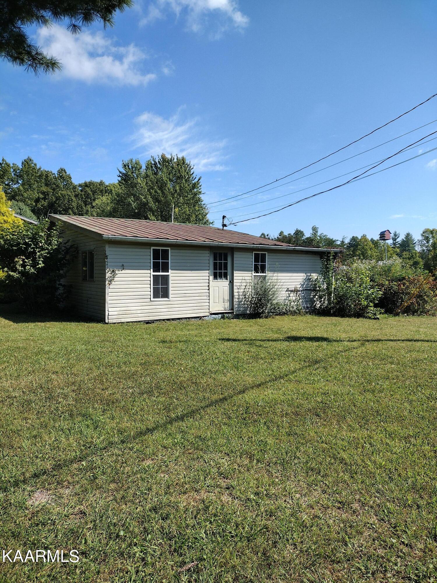 1937 Leatherwood Road Oneida, TN 37841 - Photo 18 of 60 IMG_20220920_113141853_HDR