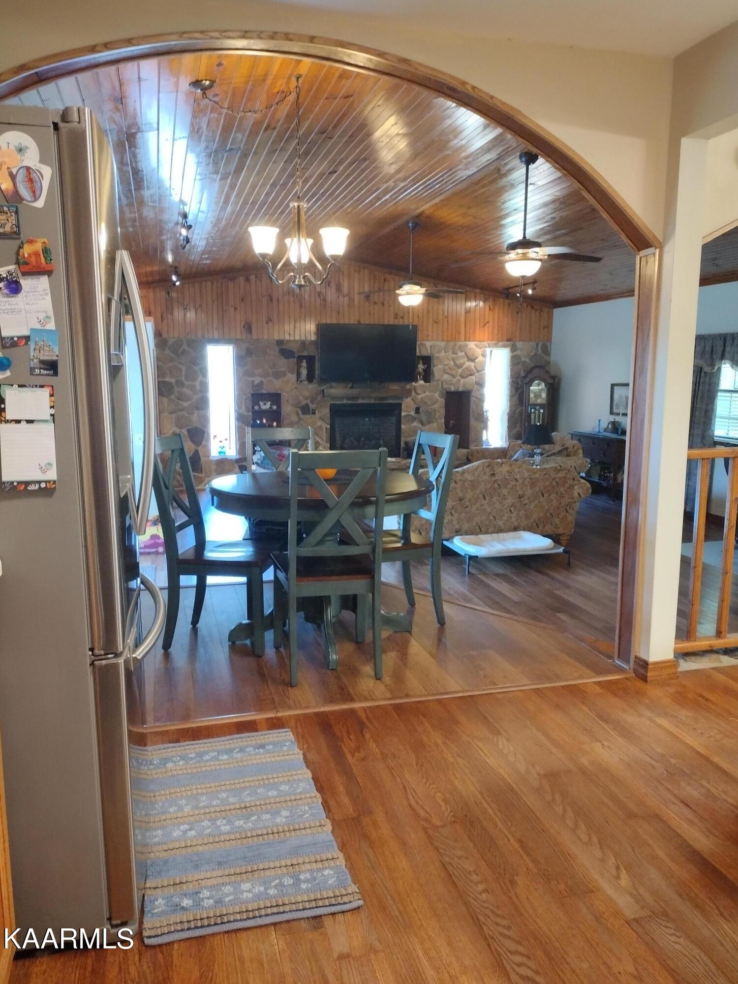 1937 Leatherwood Road Oneida, TN 37841 - Photo 32 of 60 IMG_20220920_112657969