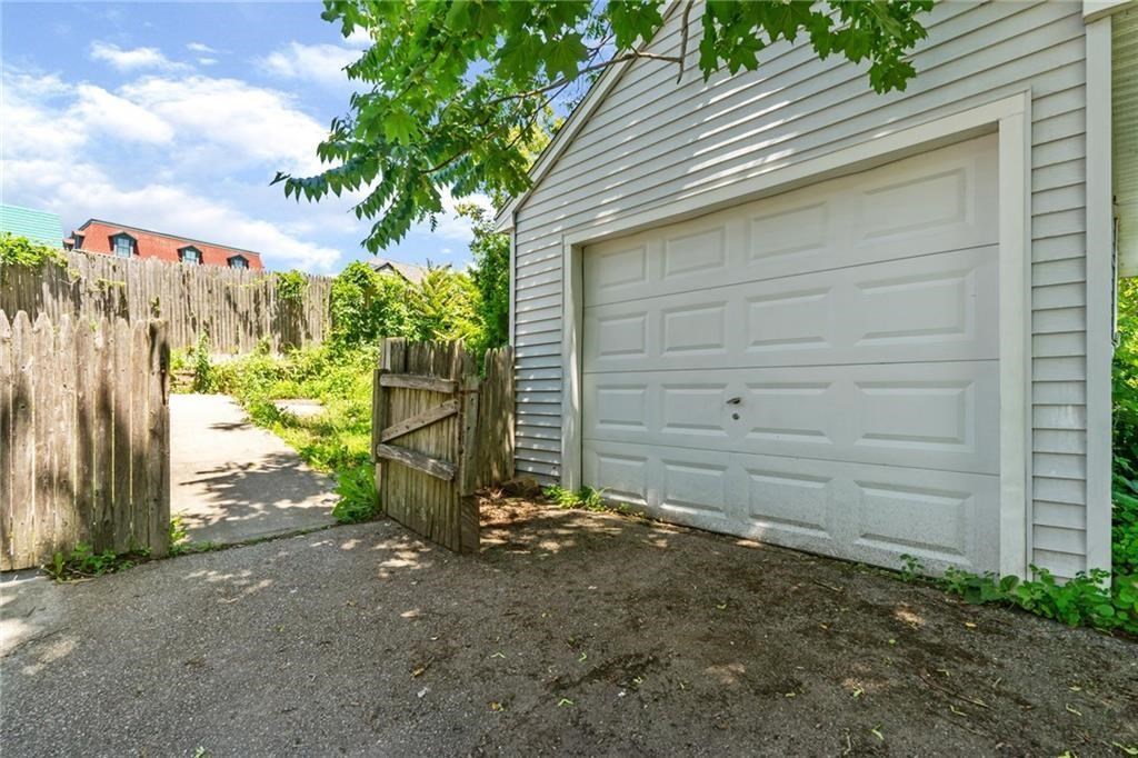 64 Pierce Street Westerly, RI 02891 - Photo 7 of 27 Gallery Image 7