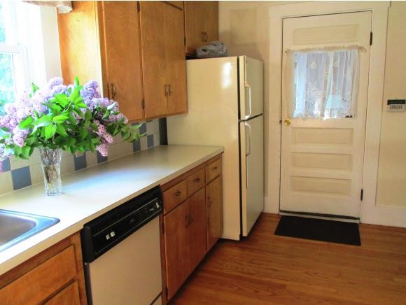 45 Crow Hill Road Rochester, NH 03868 - Photo 6 of 34