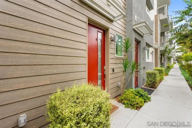 $690,000 | 3001 Bravo Loop, Unit 2, Chula Vista, CA 91915