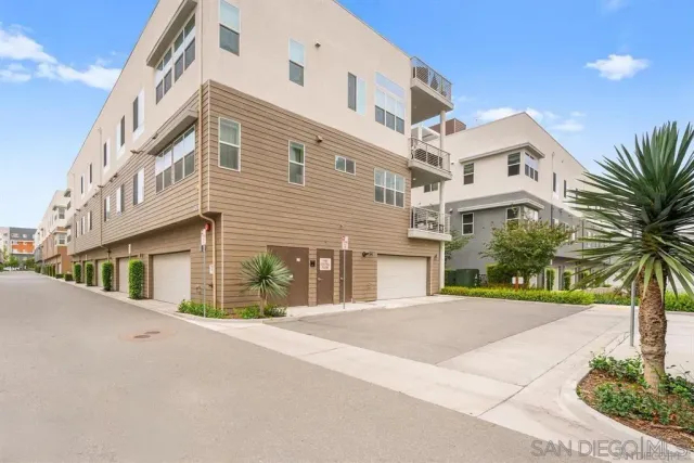 $690,000 | 3001 Bravo Loop, Unit 2, Chula Vista, CA 91915