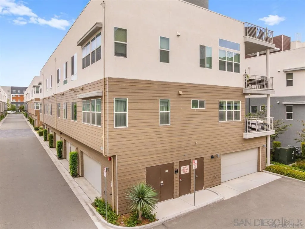 3001 Bravo Loop, Unit 2 Chula Vista, CA 91915 - Photo 23 of 38