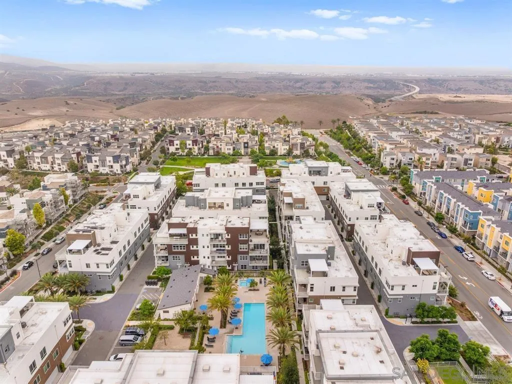 3001 Bravo Loop, Unit 2 Chula Vista, CA 91915 - Photo 31 of 38