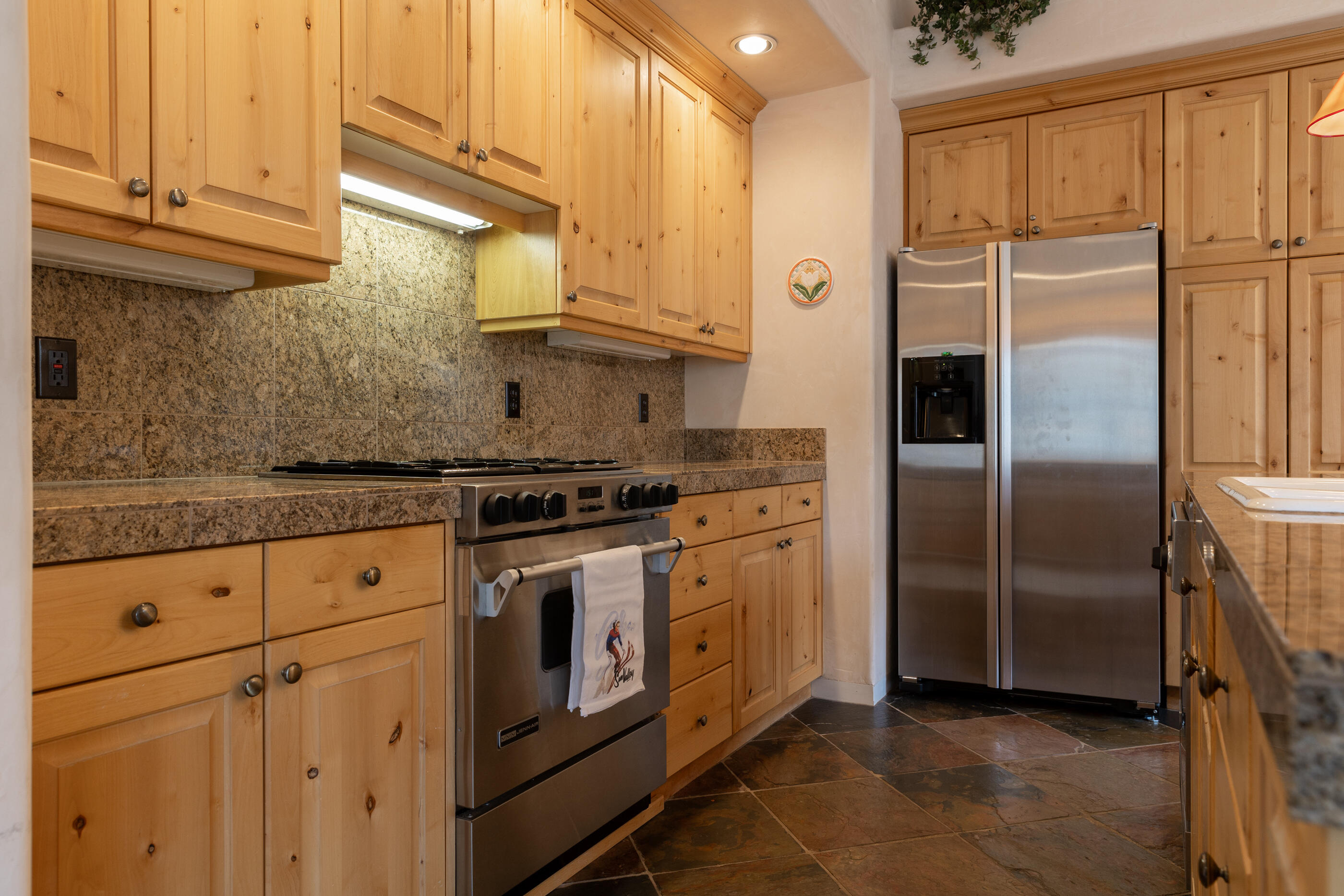 215 River Ridge Lane, Unit B Ketchum, ID 83340 - Photo 4 of 30 Kitchen
