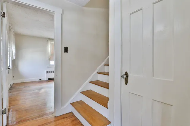 $359,900 | 112 Mammoth Road, Manchester, NH 03103