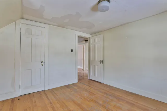 $359,900 | 112 Mammoth Road, Manchester, NH 03103