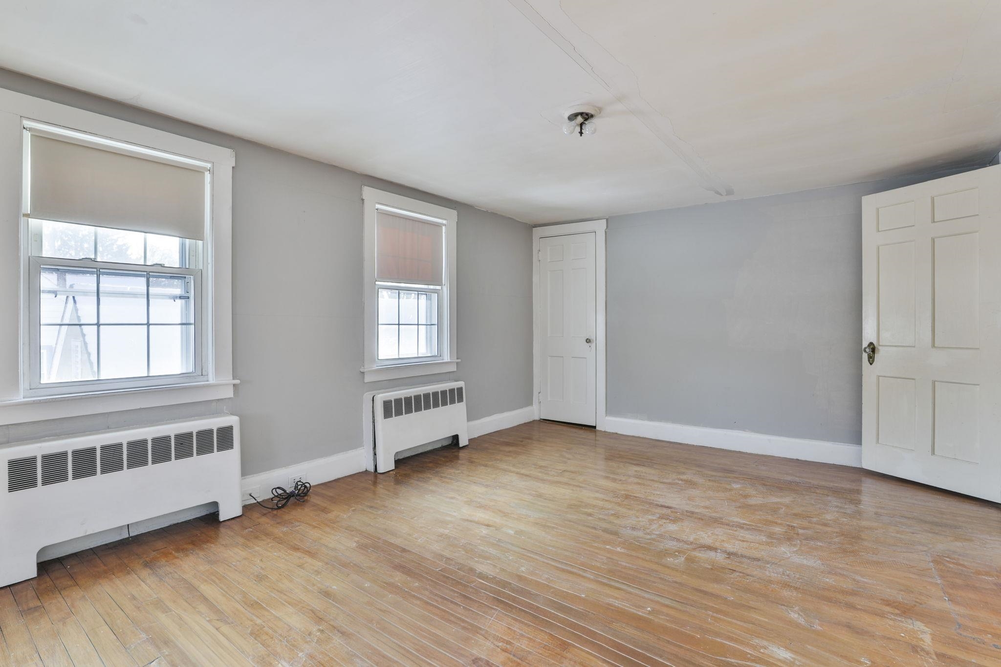 112 Mammoth Road Manchester, NH 03103 - Photo 29 of 31