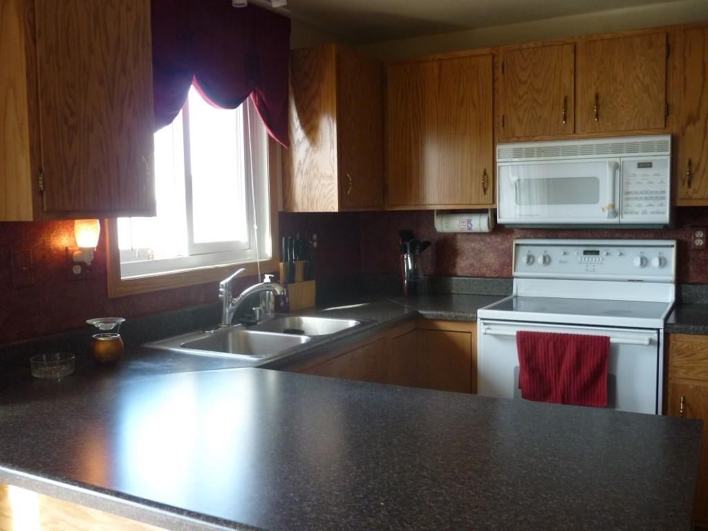 845 Prairie Ridge Road North Liberty, IA 52317 - Photo 8 of 25 Gallery Image 8
