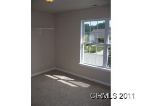 1023 Springwater Road Kokomo, IN 46902 - Photo 11 of 14