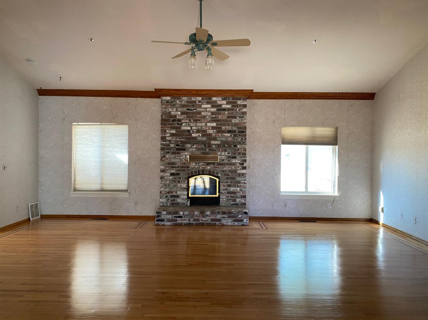 25147 North Graham Road Acampo, CA 95220 - Photo 3 of 11 Gallery Image 3