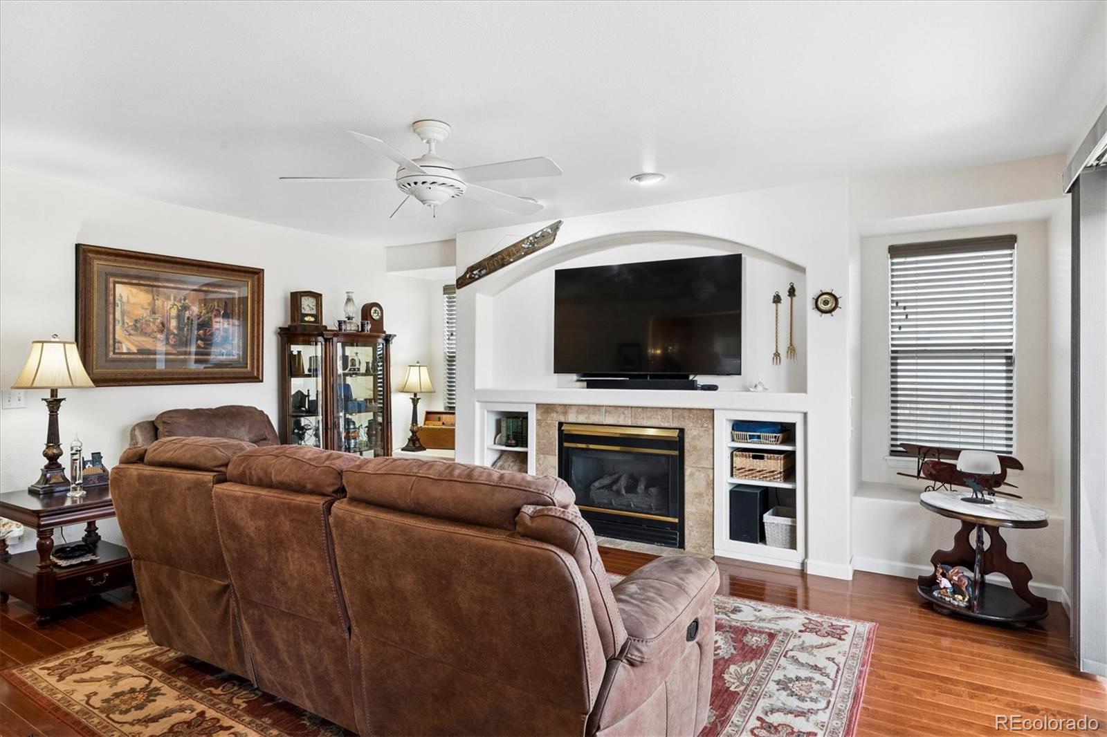 9064 Goosander Way Littleton, CO 80126 - Photo 9 of 33