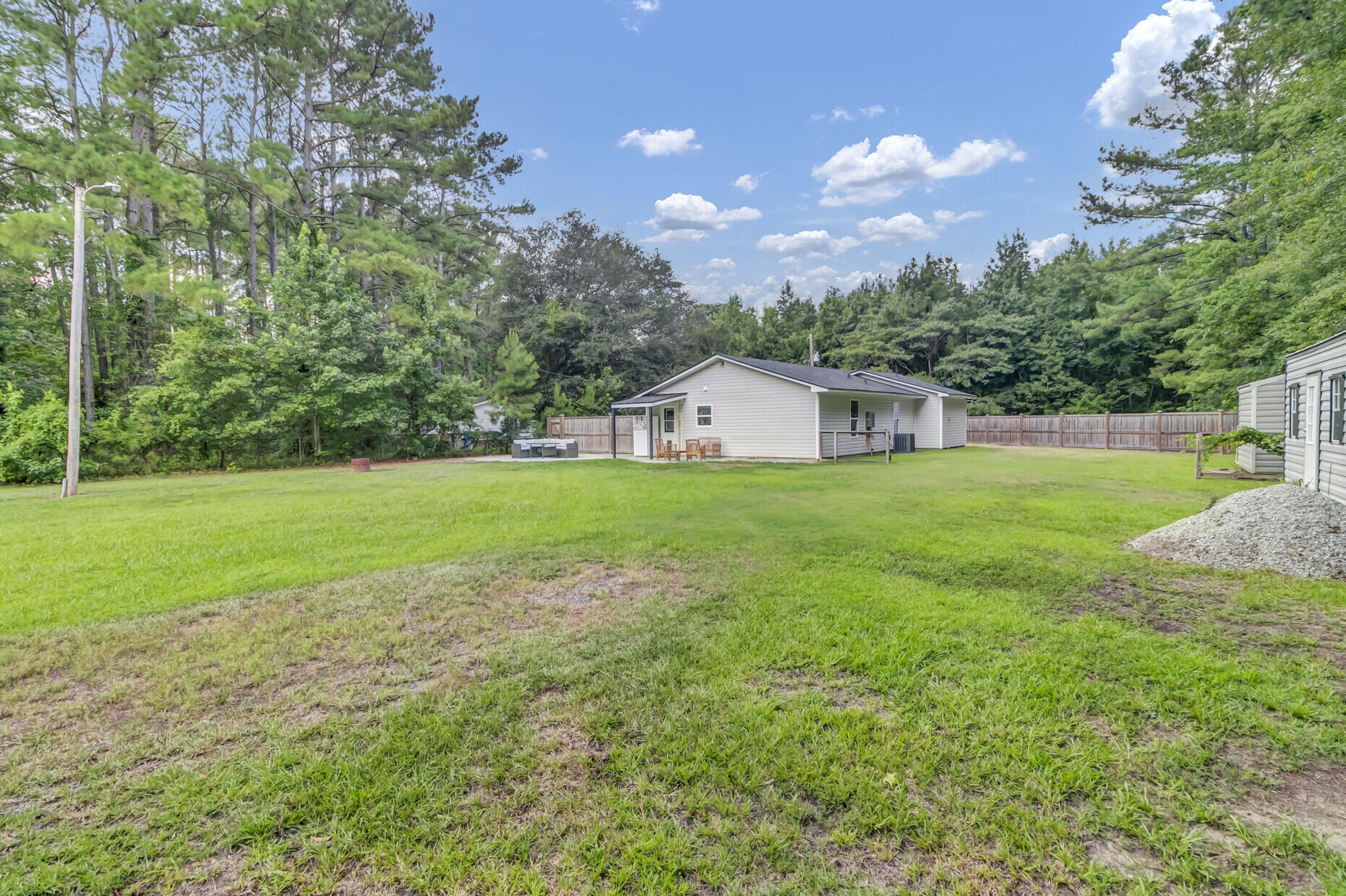 127 United Lane Ridgeville, SC 29472 - Photo 2 of 39 08_IMG_4988_mls