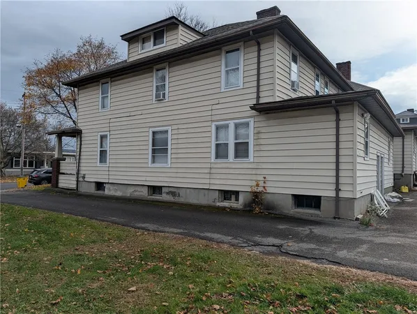 $189,999 | 1103-1105 College Avenue, Elmira, NY 14901