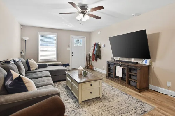 $1,850 | 505 Lucky Lane, Clarksville, TN 37042