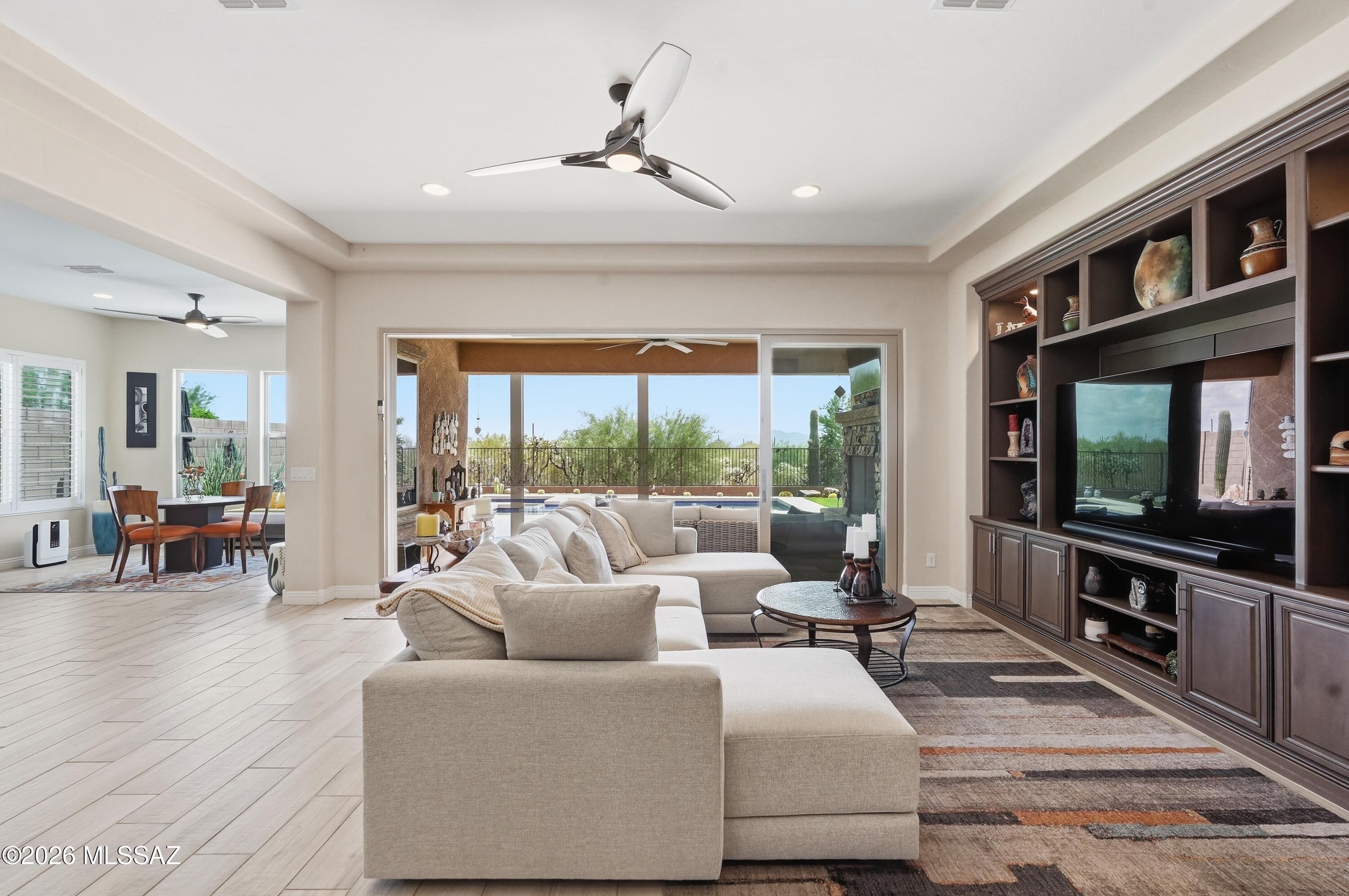 13751 North Rim Trail Marana, AZ 85658 - Photo 12 of 42 Great Room