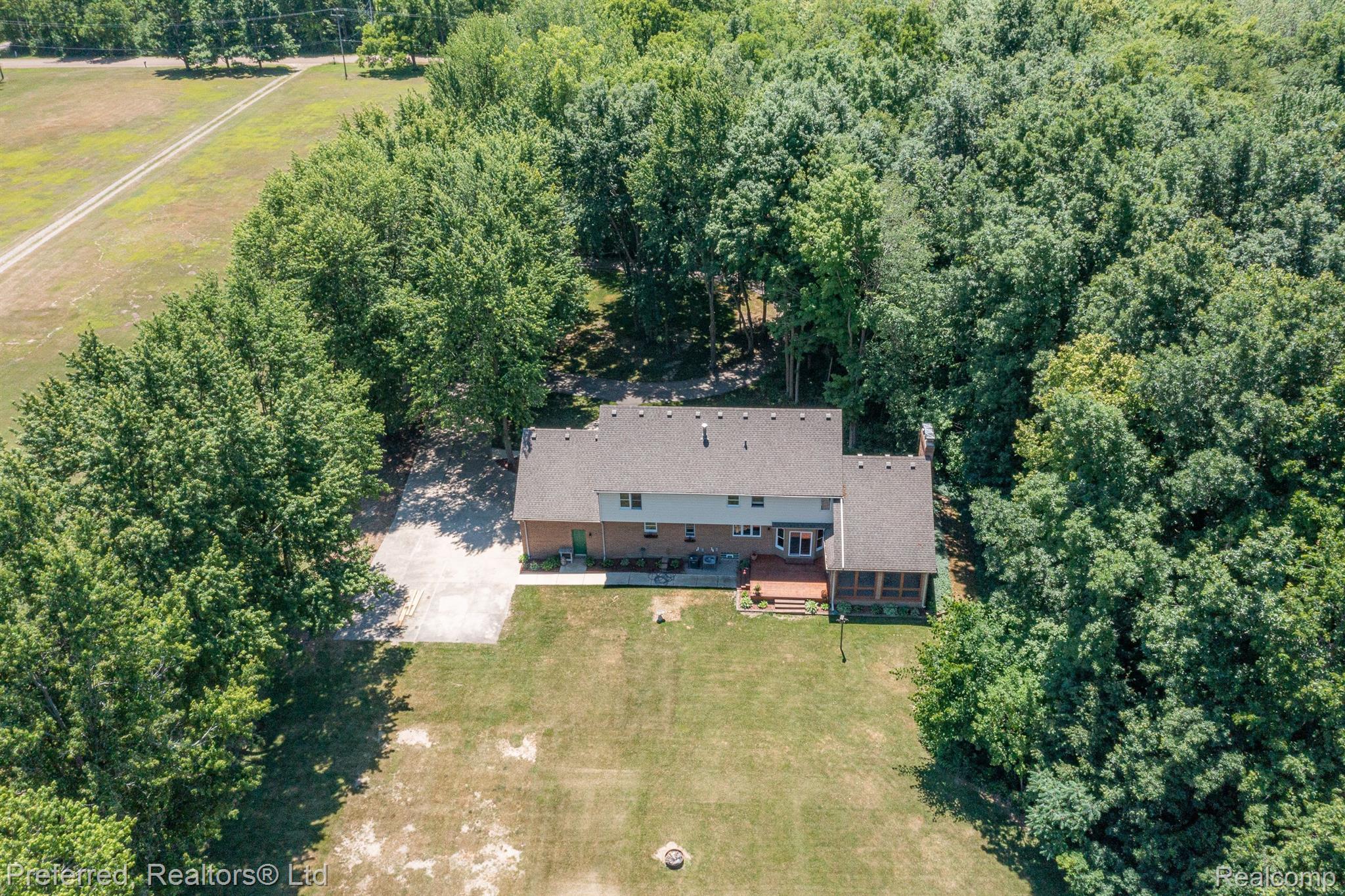 50650 Hanford Road Canton, MI 48187 - Photo 8 of 55 Gallery Image 8