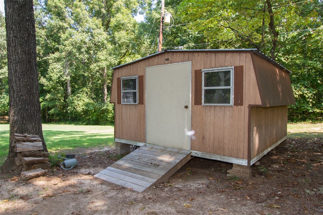 121 Roberts Church Road Anderson, SC 29626 - Photo 31 of 45 Gallery Image 31