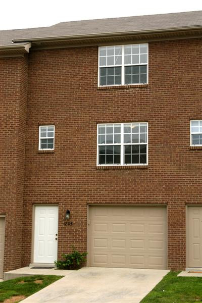 1817 Ellison Court Lexington, KY 40505 - Photo 1 of 4 Photo 1