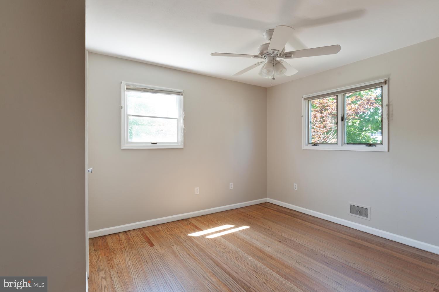 10 Hempstead Road Hamilton, NJ 08610 - Photo 17 of 28 Gallery Image 17
