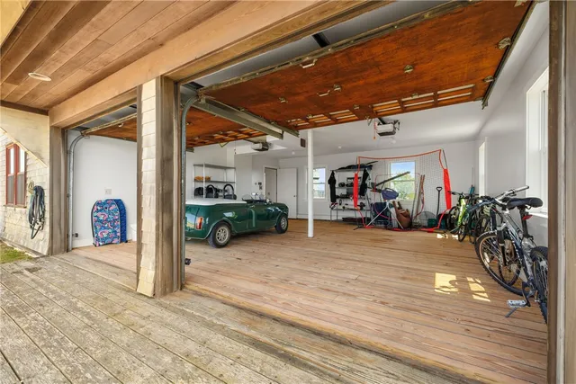 $5,250,000 | 1328 Cooneymus Road, Block Island, RI 02807