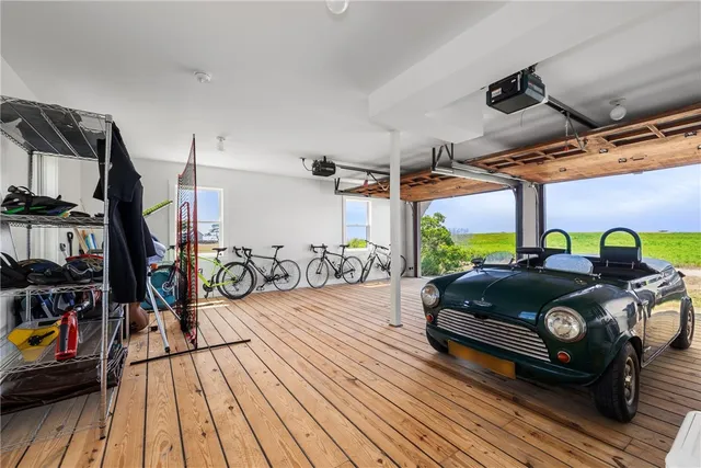 $5,250,000 | 1328 Cooneymus Road, Block Island, RI 02807