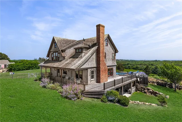 $5,250,000 | 1328 Cooneymus Road, Block Island, RI 02807