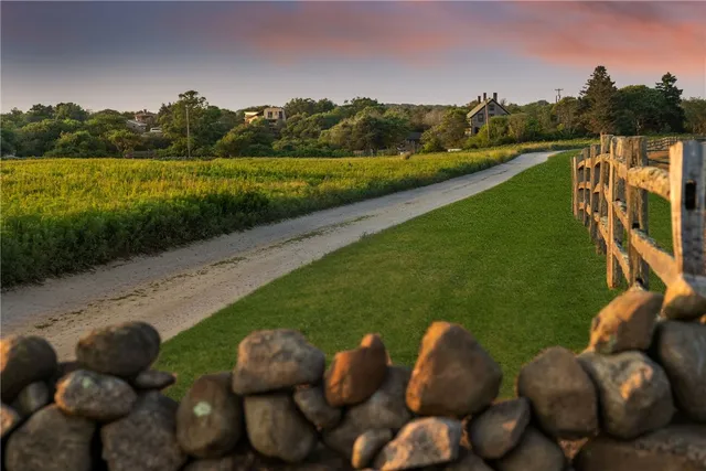 $5,250,000 | 1328 Cooneymus Road, Block Island, RI 02807