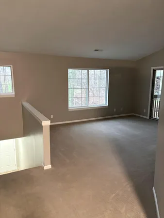 $199,900 | 213 Hunters Lane Northeast, Unit 21, Rockford, MI 49341