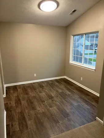 $199,900 | 213 Hunters Lane Northeast, Unit 21, Rockford, MI 49341