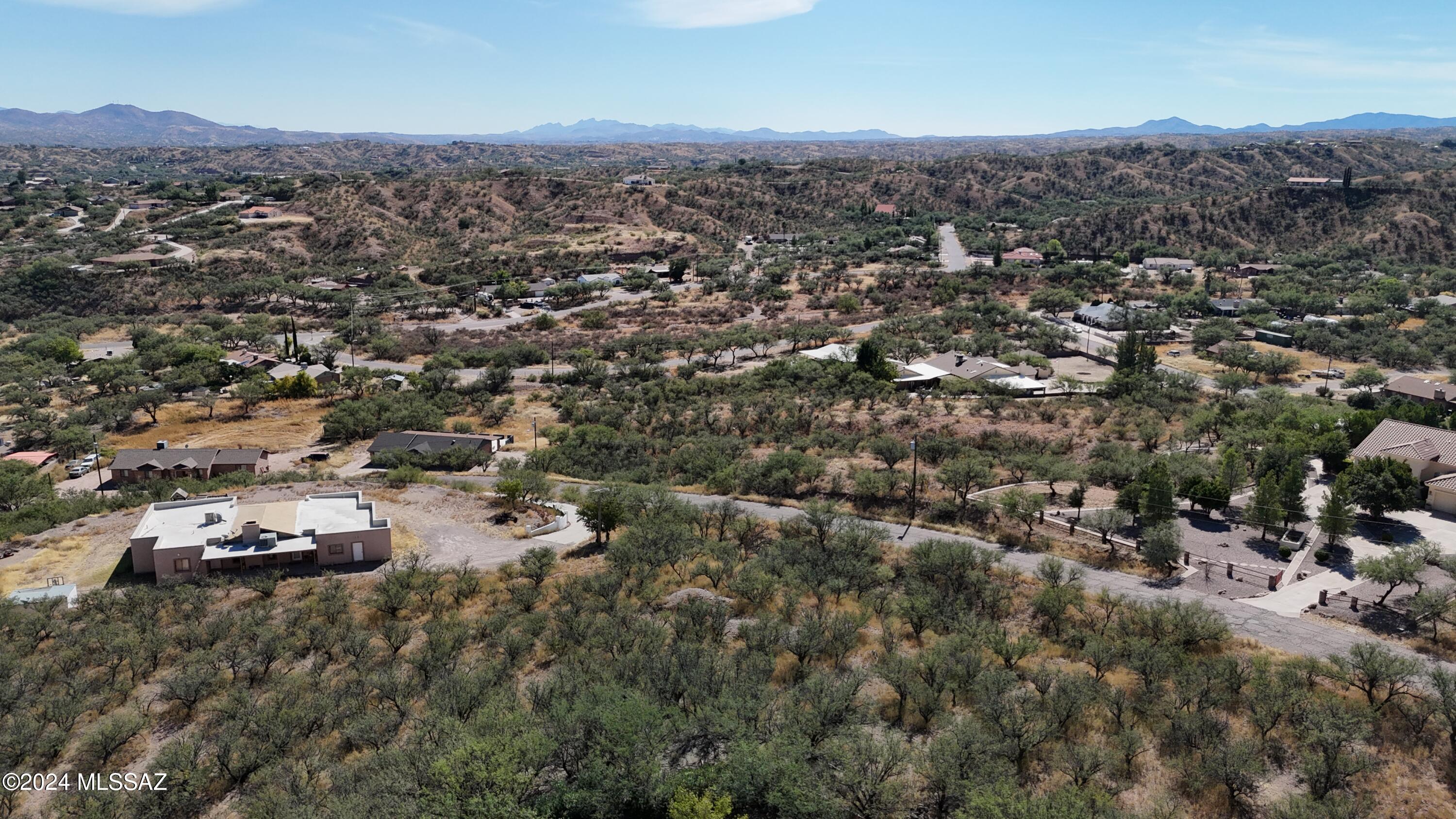 1042 Circulo Aventura, Unit 15 Rio Rico, AZ 85648 - Photo 10 of 11