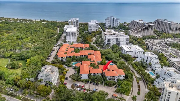 $620,000 | 55 Ocean Ln Drive, Unit 3030, Key Biscayne, FL 33149