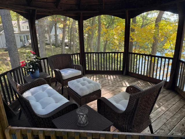 $1,125,000 | 90888 Bluff Drive, Marcellus, MI 49067