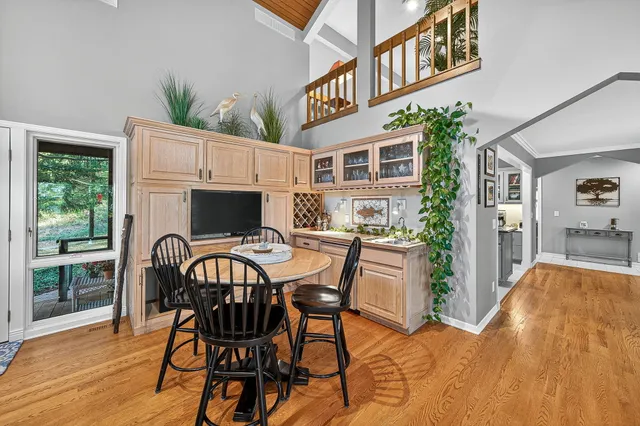 $1,125,000 | 90888 Bluff Drive, Marcellus, MI 49067