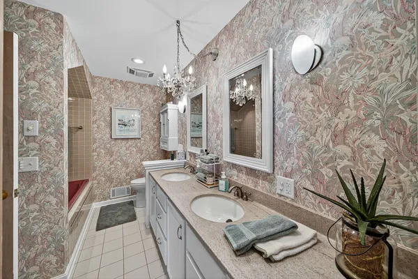 $1,125,000 | 90888 Bluff Drive, Marcellus, MI 49067