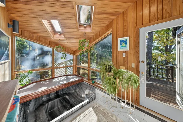 $1,125,000 | 90888 Bluff Drive, Marcellus, MI 49067