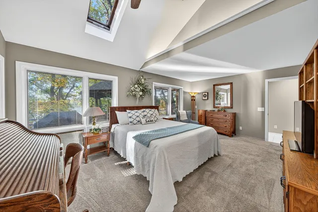 $1,125,000 | 90888 Bluff Drive, Marcellus, MI 49067