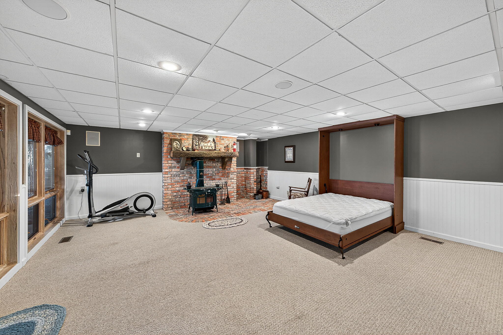 90888 Bluff Drive Marcellus, MI 49067 - Photo 49 of 79 Murphy bed for company