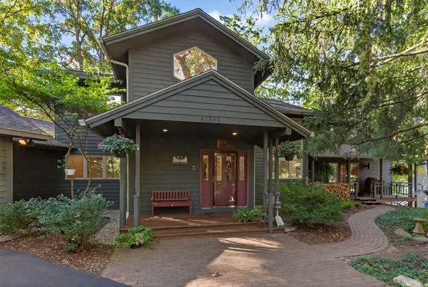 $1,125,000 | 90888 Bluff Drive, Marcellus, MI 49067