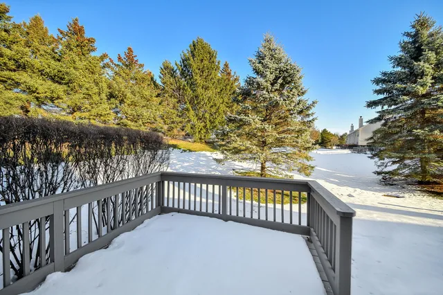 $385,000 | 3174 Renard Lane, St. Charles, IL 60175